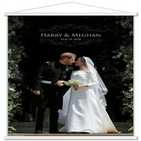 Kraljevsko vjenčanje - Harry i Meghan zidni poster sa drvenim magnetskim okvirom, 22.375 34